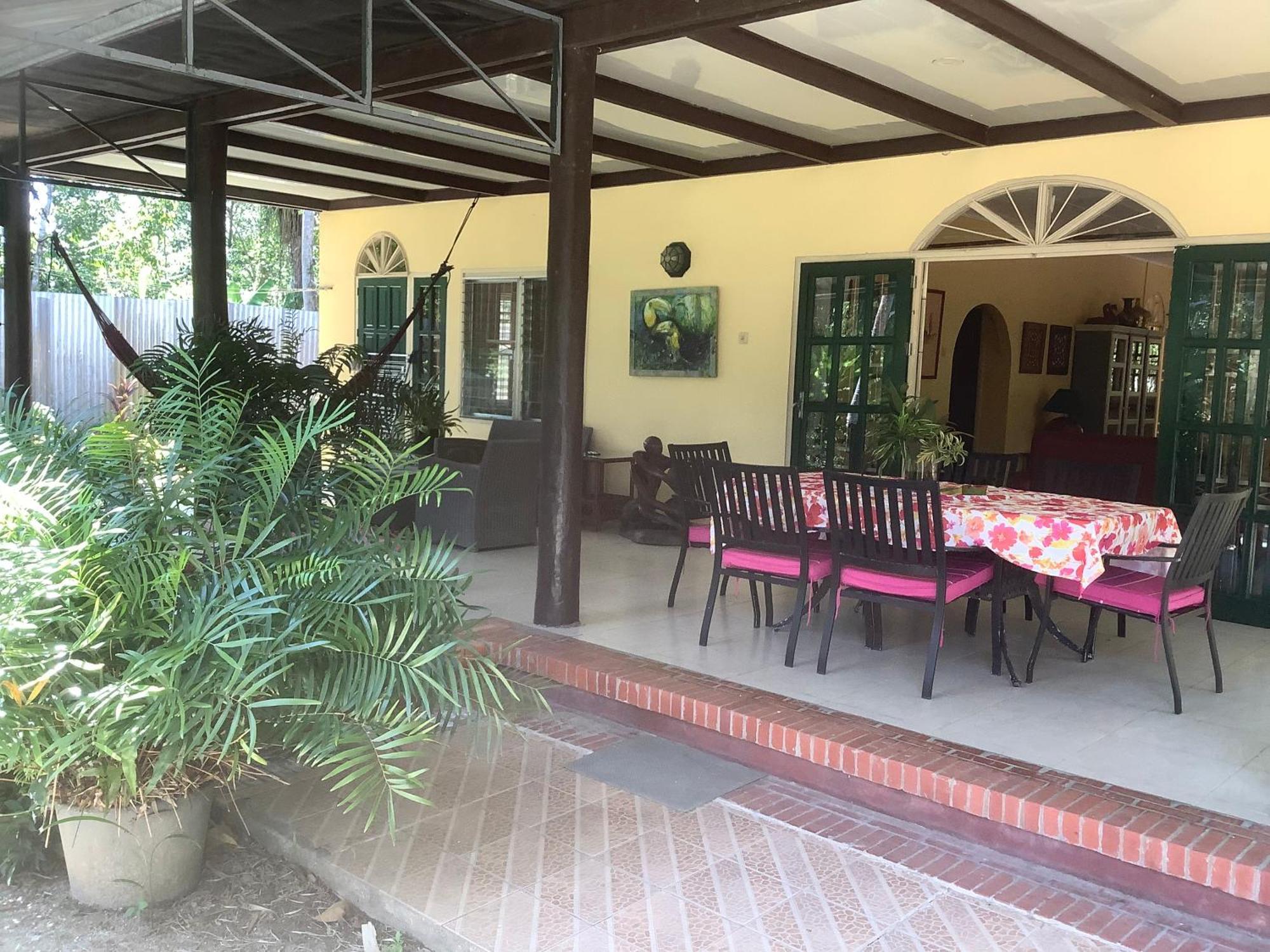 Akka Villa Meerzorg Luaran gambar